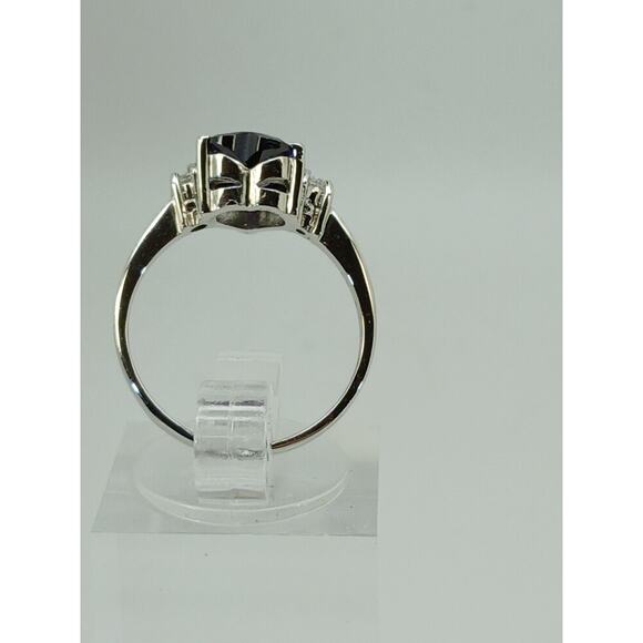 Vintage Ring Size 6 Silver Tone White Gold Plated Purple Sim Diamond CZ Heart - Picture 9 of 9